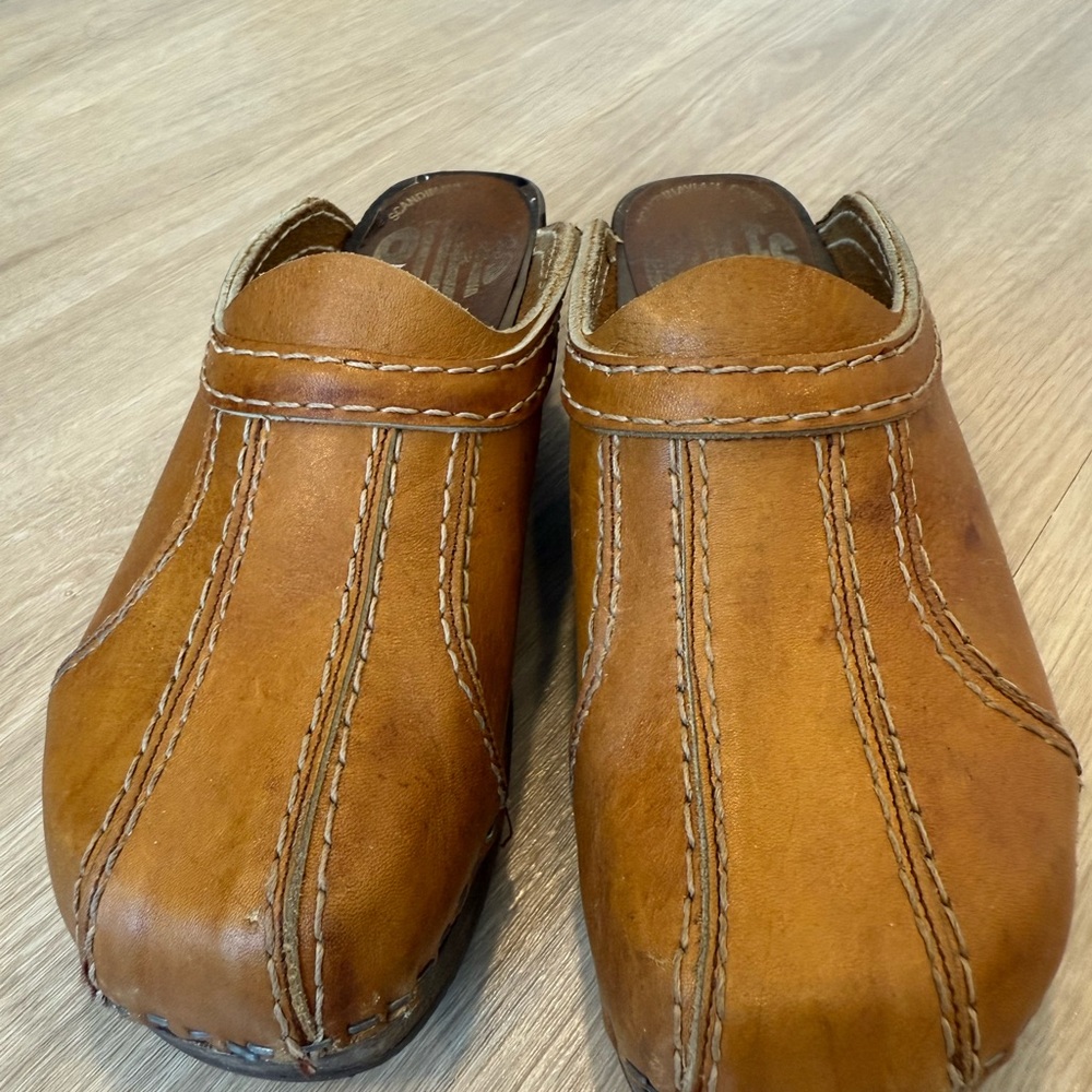 70s Vintage Brown Leather clogs Slip-On Shoes size 6